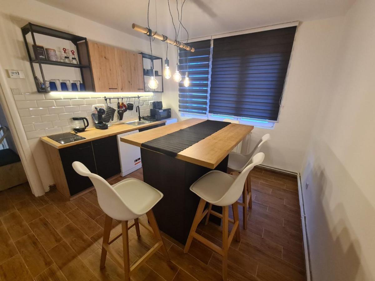 Mak Apartment - Free Parking - Balcony Sarajewo Zewnętrze zdjęcie