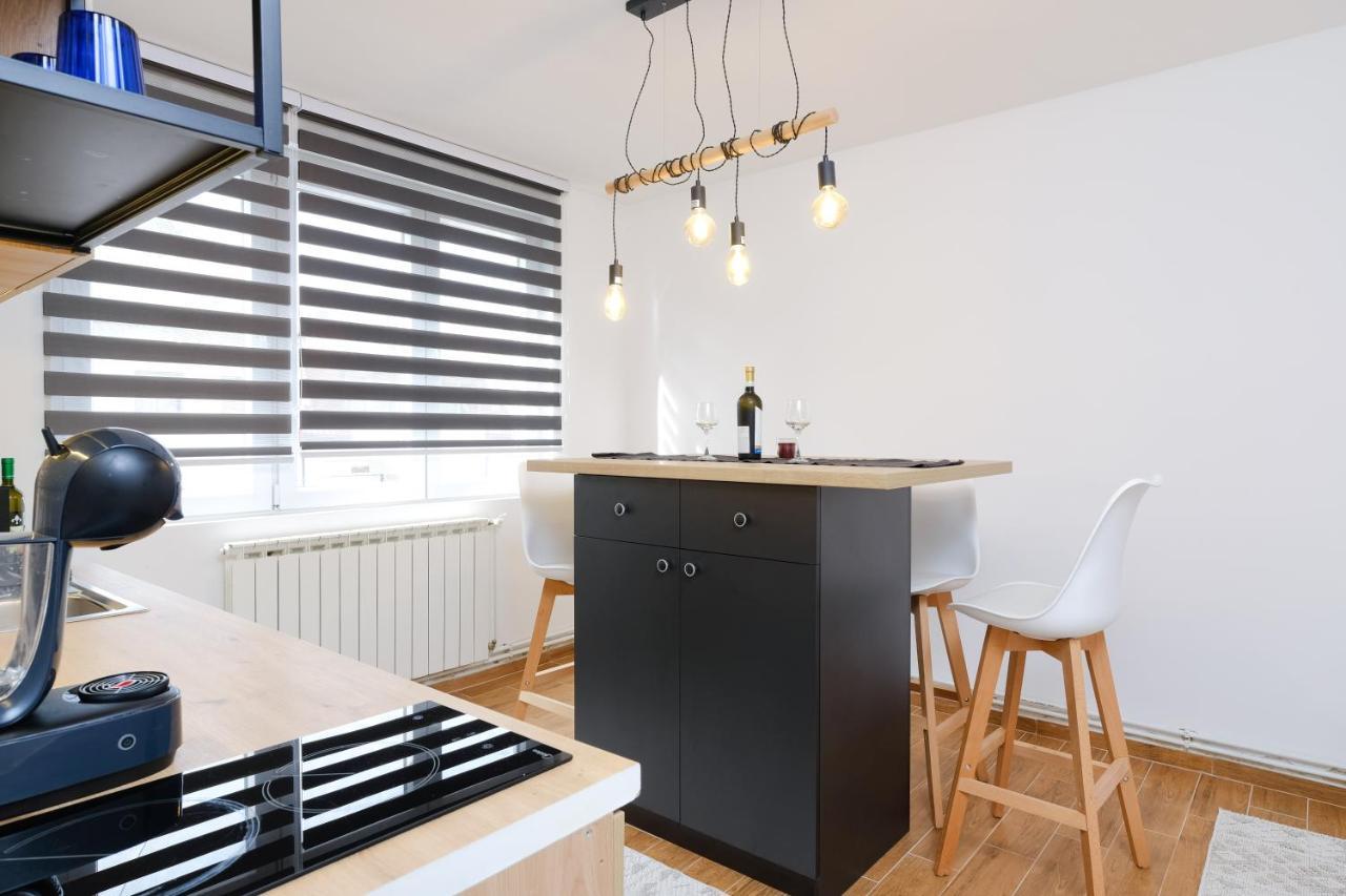 Mak Apartment - Free Parking - Balcony Sarajewo Zewnętrze zdjęcie